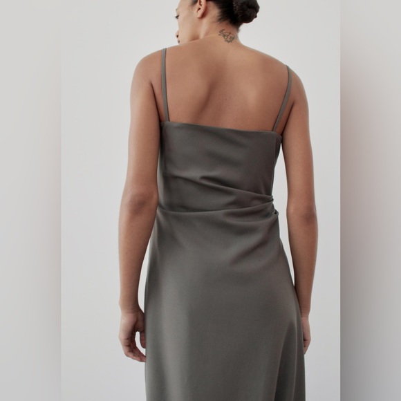 Zara ZW COLLECTION RUCHED DRESS. Khaki. Size S. New with Tags. - Picture 5 of 15